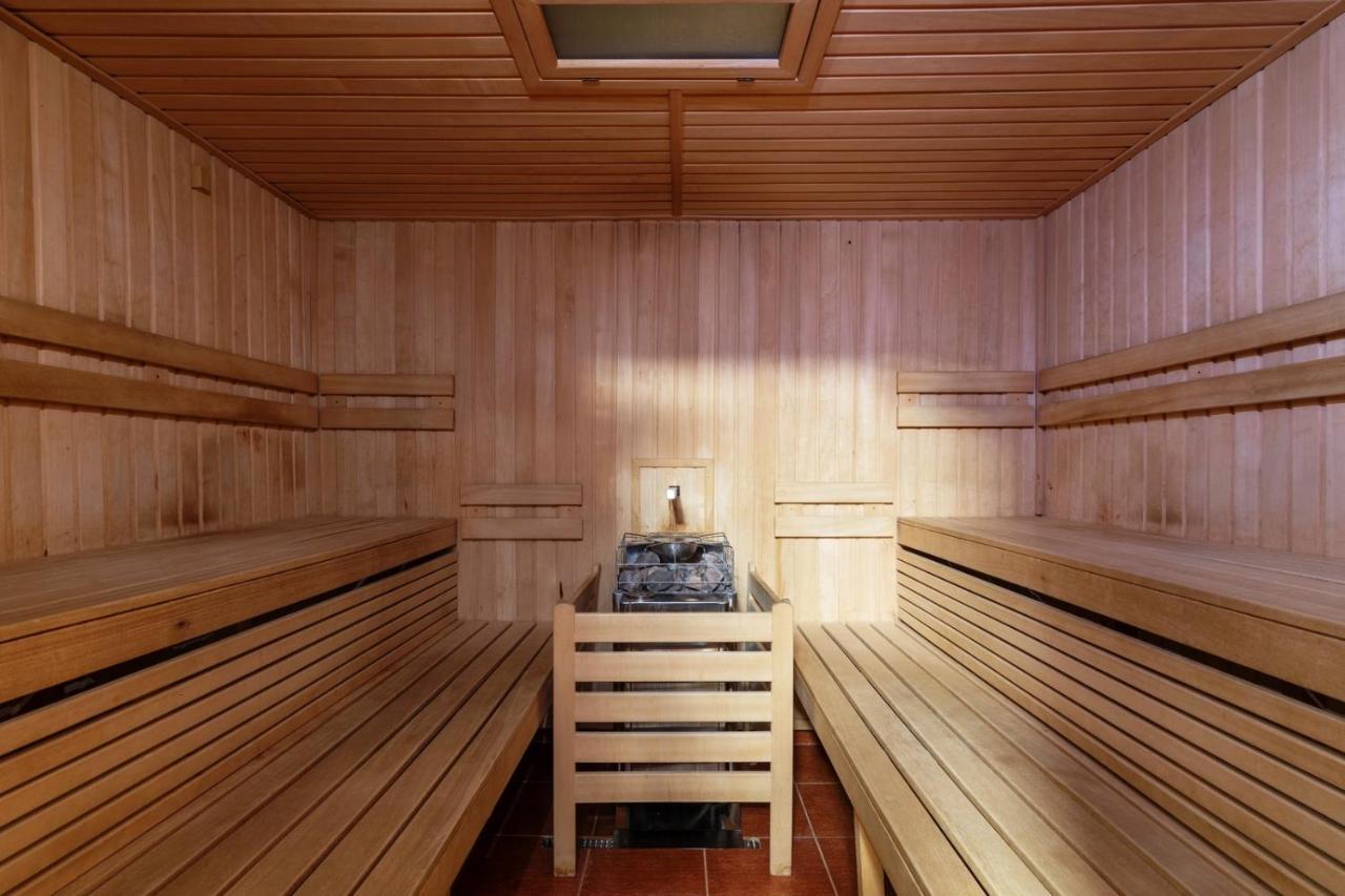 Wellness Hotel Pod Kycmolem Horni Lomna Exterior photo